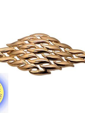 Vintage 1970 Signed Napier Goldtone Brooch